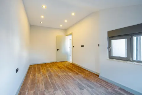 آپارتمان در  Mugla ، ترکیه 4 خوابه ، 210 متر مربع.  شماره 224008 - 13