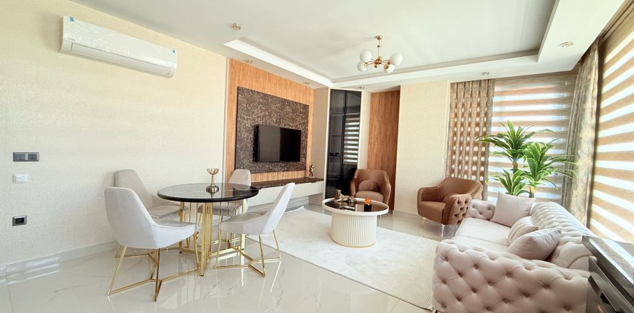 2+1 Lejlighed  i Mahmutlar, Antalya, Tyrkiet Nr. 218973