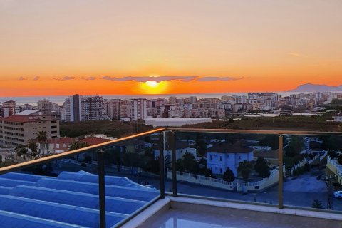 3+2 Lejlighed  i Mahmutlar, Antalya, Tyrkiet Nr. 218976