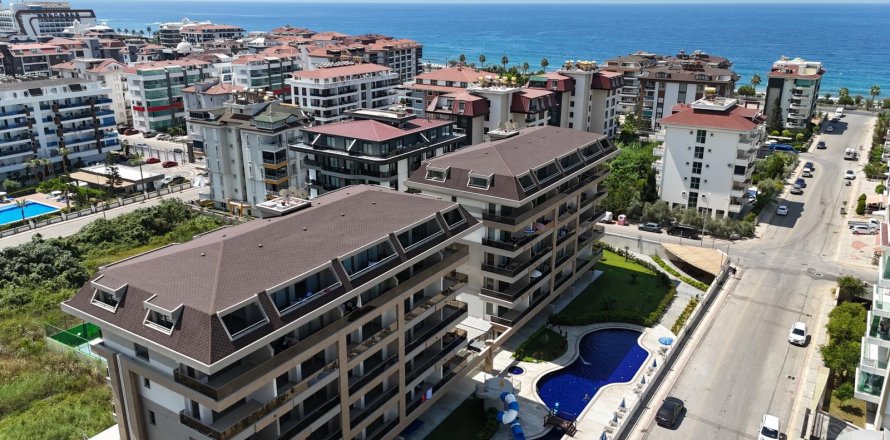 1+1 Lägenhet  i Kestel, Antalya, Turkiet Nr. 218130