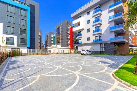 2+1 Lägenhet i Alanya, Antalya, Turkiet Nr. 233863 - 9