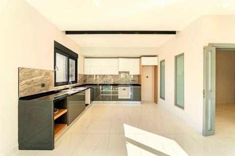 2+1 Lägenhet i Alanya, Antalya, Turkiet Nr. 233863 - 12