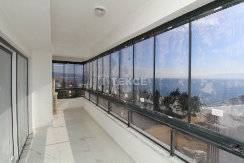 Apartment for sale  in Yalova, Turkey, 3 bedrooms, 135m2, No. 213772 – photo 15