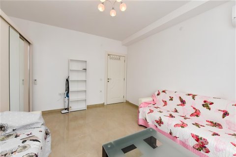 2+1 Lejlighed i Mahmutlar, Antalya, Tyrkiet Nr. 228916 - 7