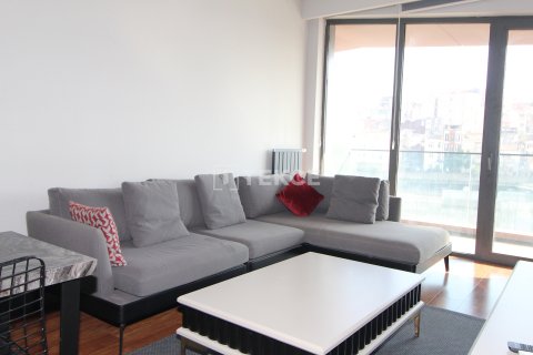 Daire 1+1 İstanbul, Türkiye №221318 - 8