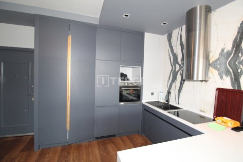 Daire 1+1 İstanbul, Türkiye №221318 - 13