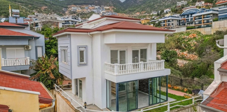 Villa 3+1 Alanya, Antalya, Türkiye №225461