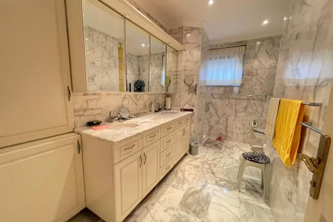 Apartment for sale  in Alanya, Antalya, Turkey, 230m2, No. 213480 – photo 9