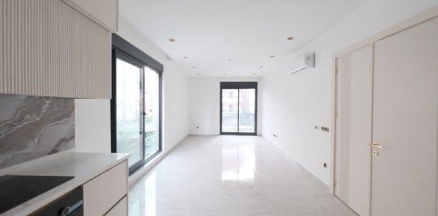 آپارتمان در  Antalya ، ترکیه 2 خوابه ، 84 متر مربع.  شماره 222583