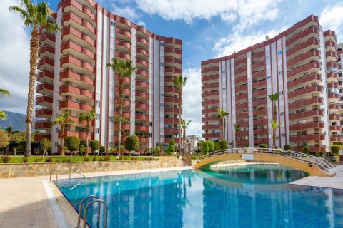 3+1 Apartment in Mahmutlar, Antalya, Turkey No. 231329