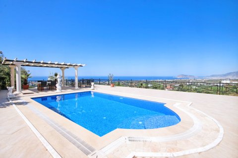 7+1 Villa i Kestel, Antalya, Turkiet Nr. 238097 - 1