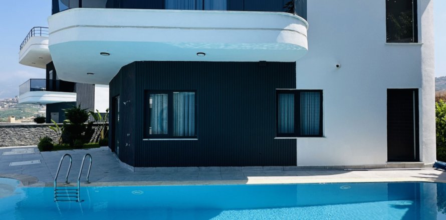 Вилла  3+1 в Аланье, Анталья, Турция №217479