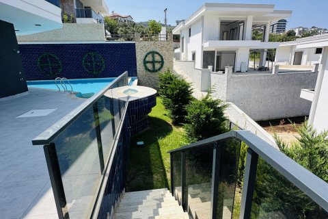 Продажа виллы  в Аланье, Анталье, Турция 3+1, 240м2, №217479 – фото 14