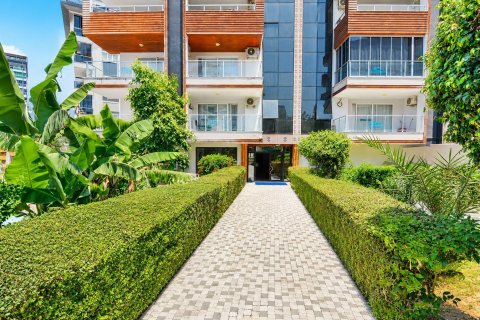 2+1 Lägenhet i Mahmutlar, Antalya, Turkiet Nr. 227352
