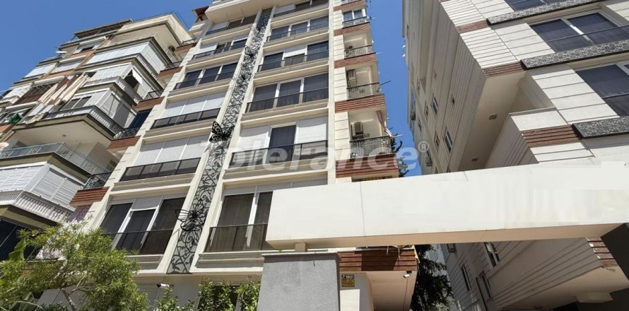 Daire  1+1  Antalya, Türkiye №212720