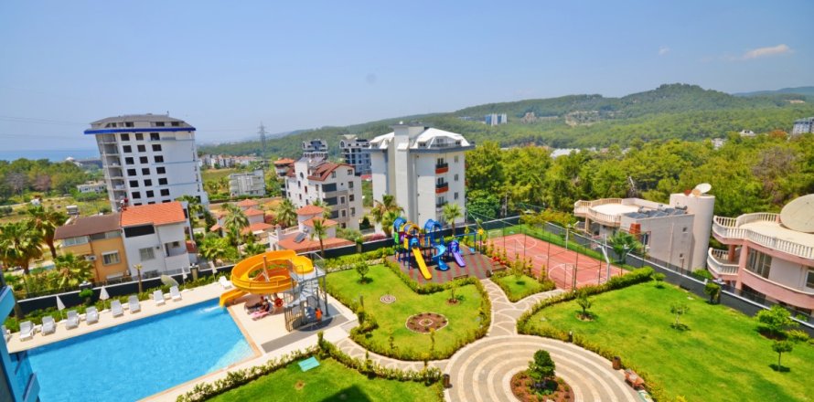 1+1 Apartment  in Alanya, Antalya, Turkey No. 221797