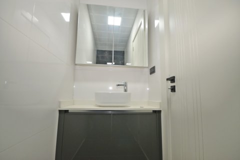 Apartment for sale  in Alanya, Antalya, Turkey, 2 bedrooms, 100m2, No. 221796 – photo 13