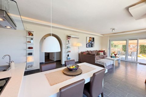 2+1 Villa  in Kestel, Antalya, Türkei Nr. 238000 - 11