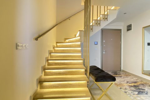 آپارتمان در  Konakli ، ترکیه 3 خوابه ، 200 متر مربع.  شماره 219094 - 19