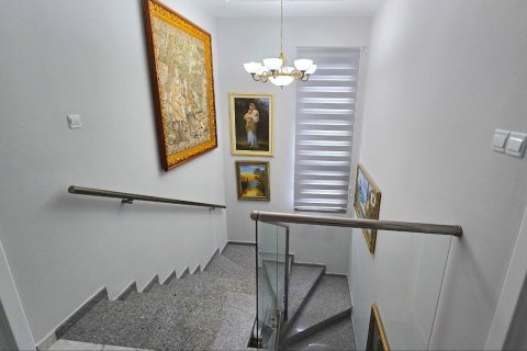 4+1 Villa  i Catalkoy, Girne,  Nr. 214519 - 17