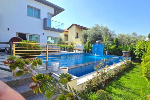4+1 Villa  i Catalkoy, Girne,  Nr. 214519 - 27