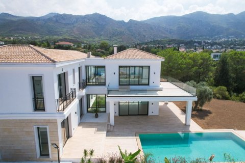 Villa for sale  in Girne, Northern Cyprus, 4 bedrooms, 380m2, No. 211811 – photo 4