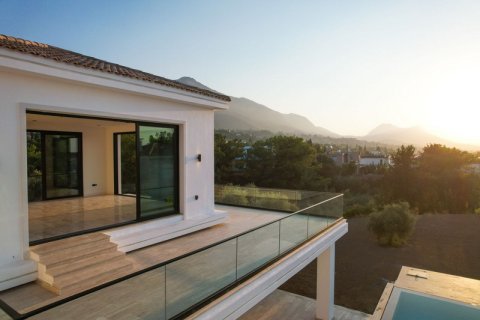 Villa for sale  in Girne, Northern Cyprus, 4 bedrooms, 380m2, No. 211811 – photo 12