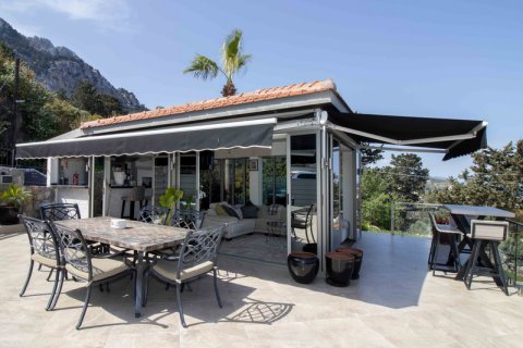 Продажа виллы  в Гирне, Северный Кипр 4+1, 280м2, №211809 – фото 29