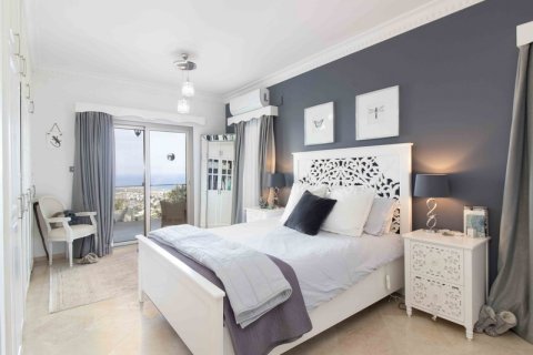 Продажа виллы  в Гирне, Северный Кипр 4+1, 280м2, №211809 – фото 23