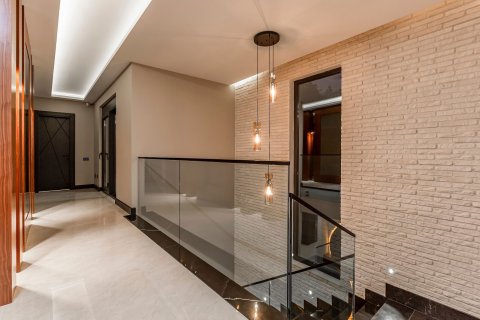 5+1 Villa  i Dosemealti, Antalya, Tyrkia Nr. 221233 - 15