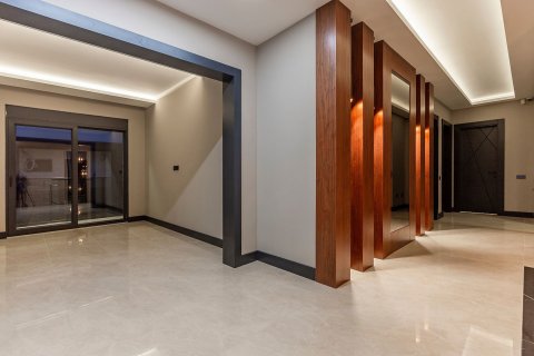 5+1 Villa  i Dosemealti, Antalya, Tyrkia Nr. 221233 - 8