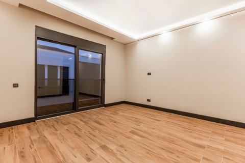 5+1 Villa  i Dosemealti, Antalya, Tyrkia Nr. 221233 - 12