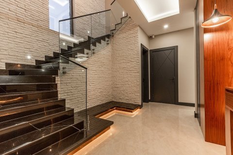 5+1 Villa  i Dosemealti, Antalya, Tyrkia Nr. 221233 - 14