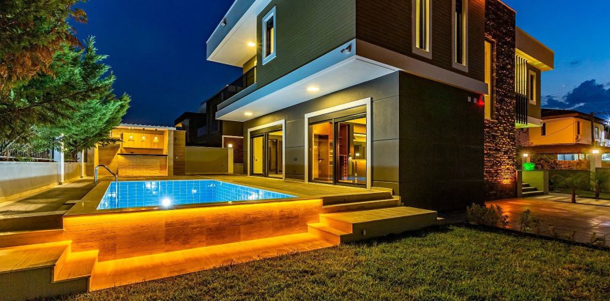 5+1 Villa  i Dosemealti, Antalya, Tyrkia Nr. 221233