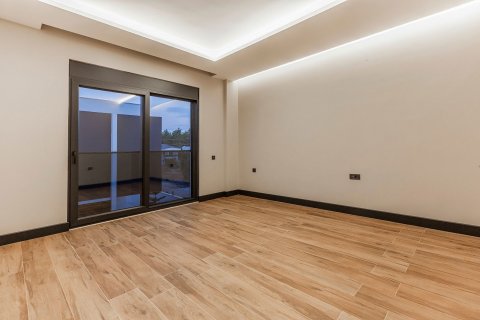 5+1 Villa  i Dosemealti, Antalya, Tyrkia Nr. 221233 - 10