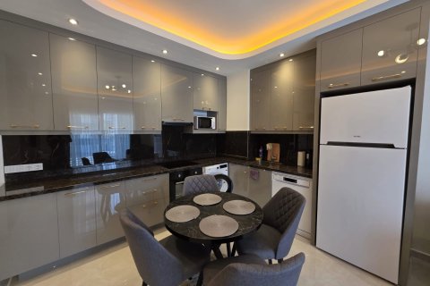 Аренда квартиры  в Аланье, Анталье, Турция 1+1, 65м2, №216793 – фото 3