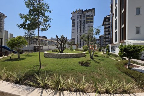 Аренда квартиры  в Аланье, Анталье, Турция 1+1, 65м2, №216793 – фото 15