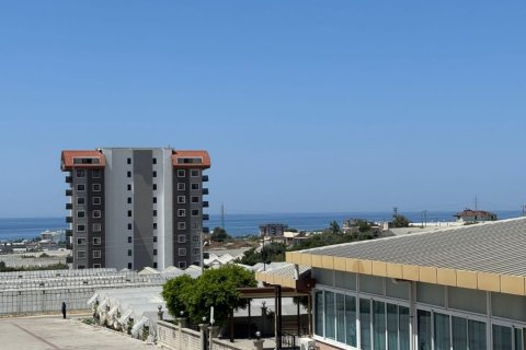 Аренда квартиры  в Аланье, Анталье, Турция 1+1, 60м2, №216795 – фото 2