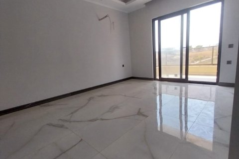 Аренда квартиры  в Аланье, Анталье, Турция 1+1, 60м2, №216795 – фото 22