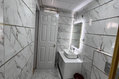 3+1 Lejlighed  i Alanya, Antalya, Tyrkiet Nr. 216794 - 12