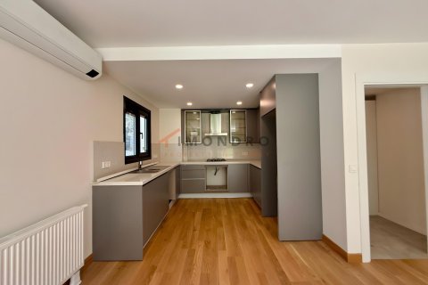 3+1 Leilighet i Kadikoy, Istanbul, Tyrkia Nr. 228613 - 11