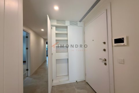 3+1 Leilighet i Kadikoy, Istanbul, Tyrkia Nr. 228613 - 12