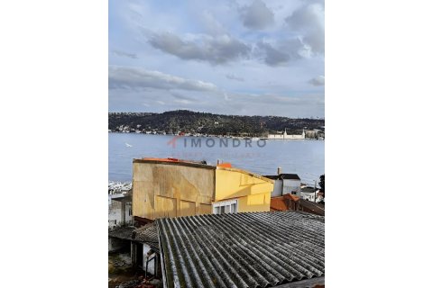 آپارتمان در Besiktas،  Istanbul ، ترکیه 10 خوابه ، 235 متر مربع.  شماره 225242
