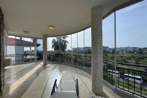 ویلا در  Konakli ، ترکیه 3 خوابه ، 300 متر مربع.  شماره 223411 - 6