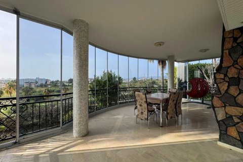 ویلا در  Konakli ، ترکیه 3 خوابه ، 300 متر مربع.  شماره 223411 - 28