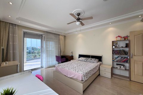 ویلا در  Konakli ، ترکیه 3 خوابه ، 300 متر مربع.  شماره 223411 - 23