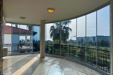 ویلا در  Konakli ، ترکیه 3 خوابه ، 300 متر مربع.  شماره 223411 - 27