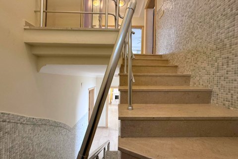 ویلا در  Konakli ، ترکیه 3 خوابه ، 300 متر مربع.  شماره 223411 - 15