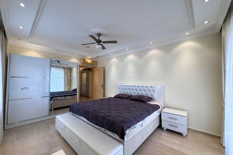 ویلا در  Konakli ، ترکیه 3 خوابه ، 300 متر مربع.  شماره 223411 - 9