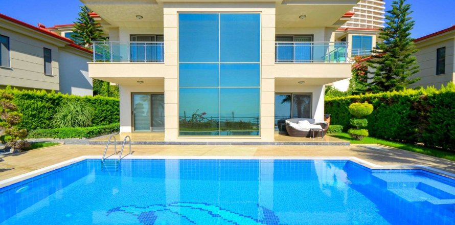 ویلا در Alanya ، ترکیه 4 خوابه ، 300 متر مربع. شماره 233615